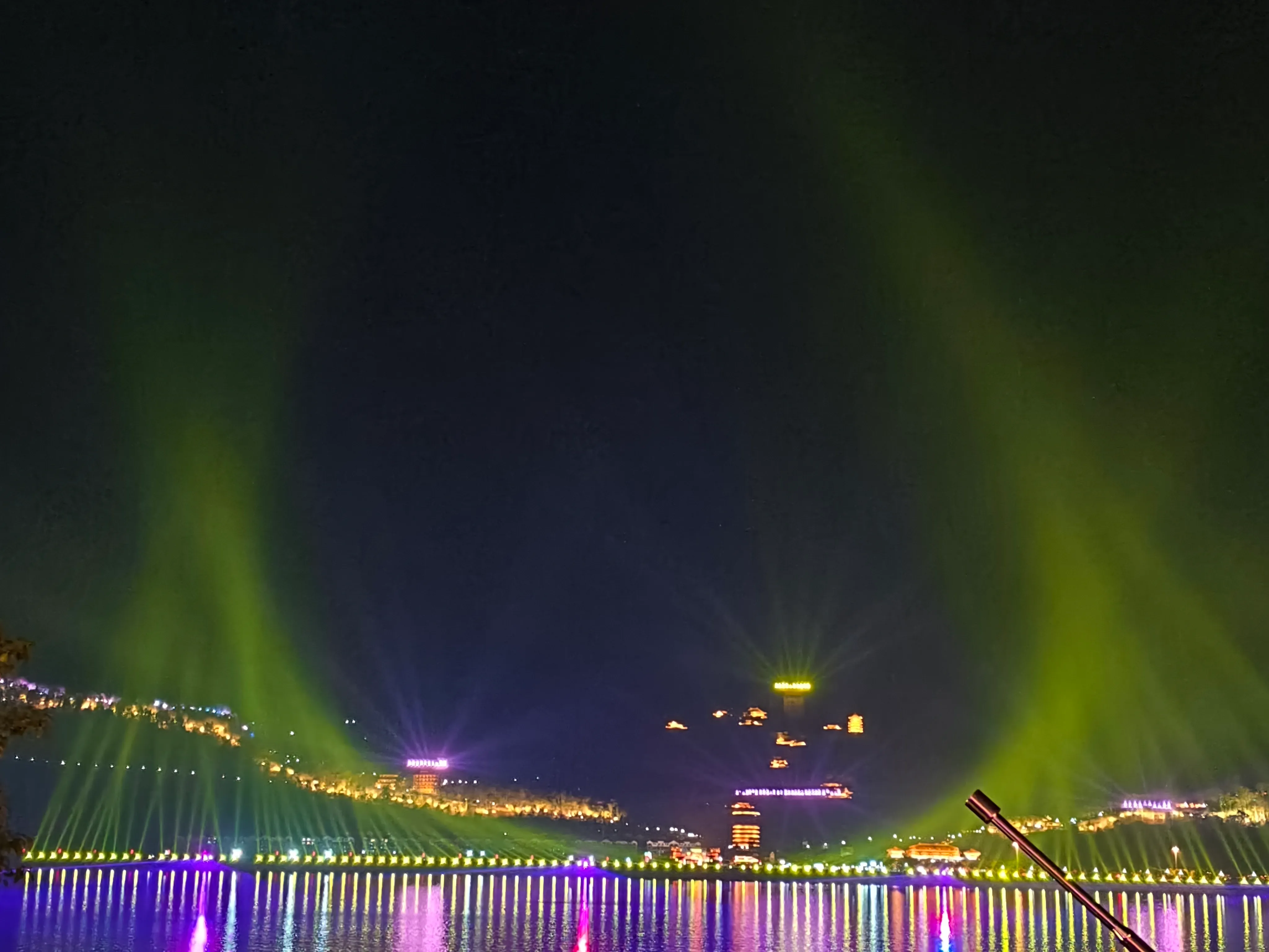 11937E6F3F0CD27167D905E3055678A2